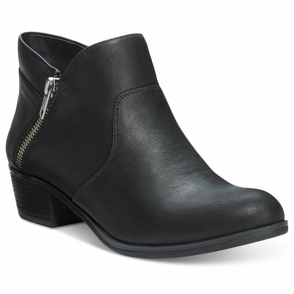 W317 Black Smooth Abby Ankle Booties 5 M